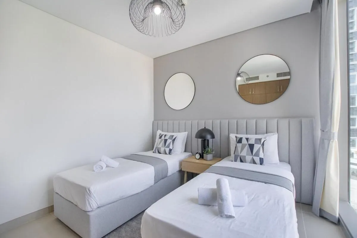 Elegant 2Br In Dubai Marina - Luxury Awaits You Apartmán
